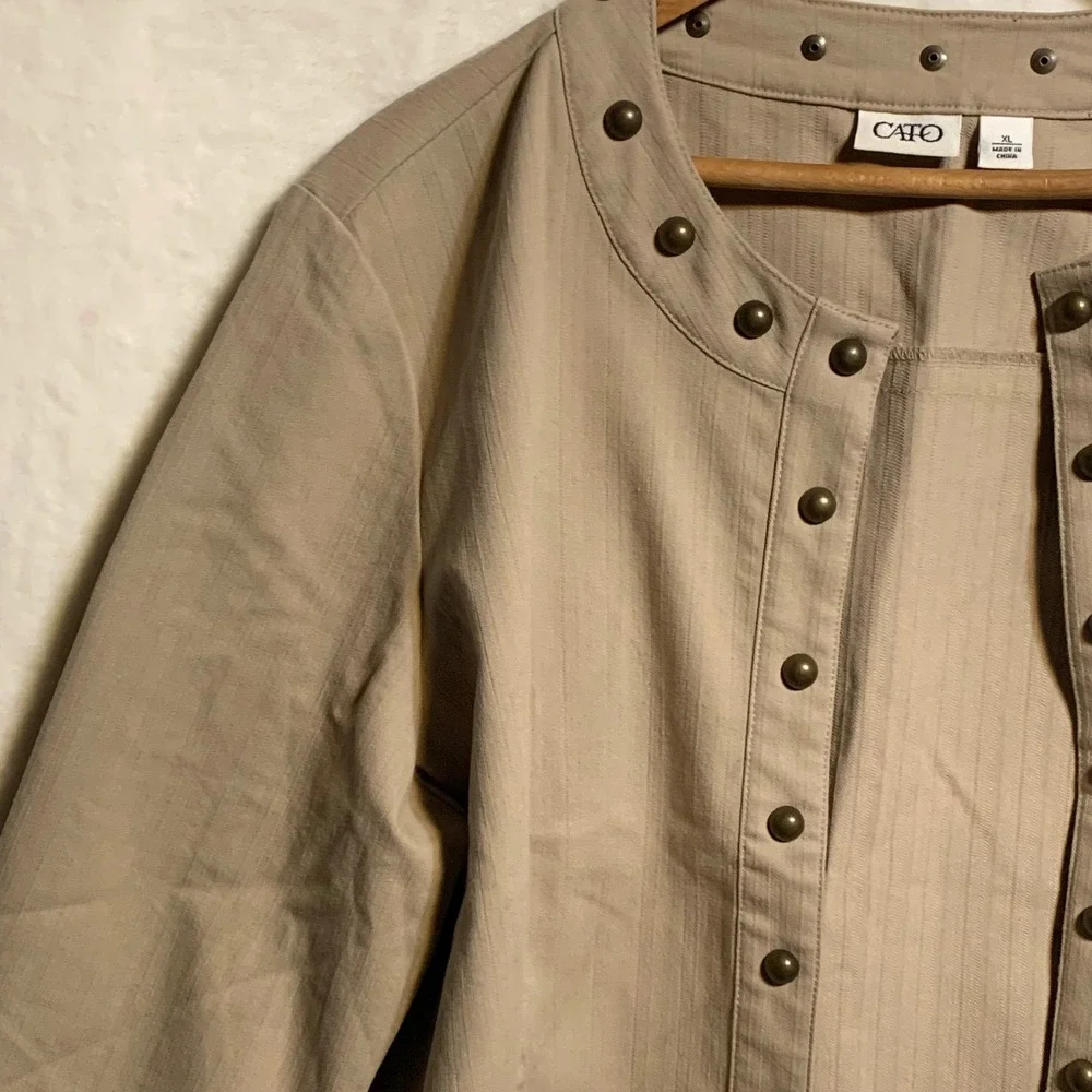 Cato Womens XL‎ Tan Studded Open Front Jacket Herringbone 3/4 Sleeve Beige Top